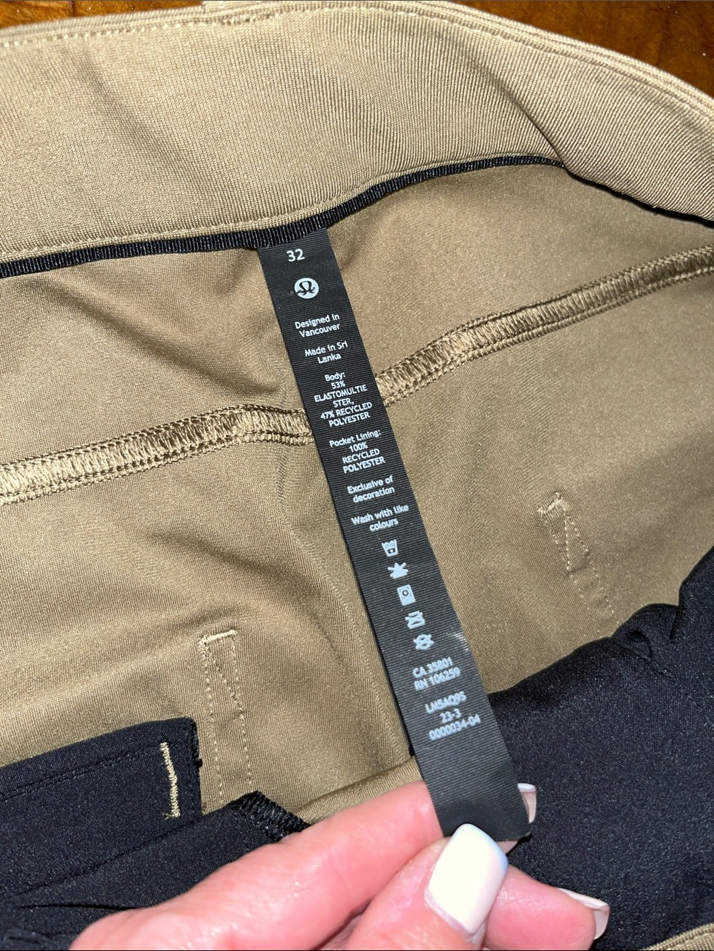 NWOT Lululemon athletica Men's ABC Classic Fit - Tan size 32x 32 - Picture 3 of 8